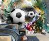 Фотообои - Футбольные мячи в тоннеле из пазлов