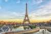 Fototapet - Turnul Eiffel într-o zi însorită