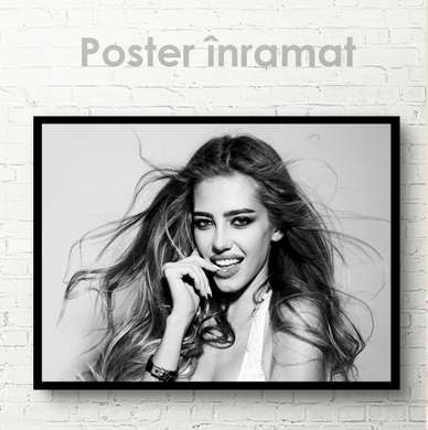 Poster - Fată elegantă, 45 x 30 см, Panza pe cadru