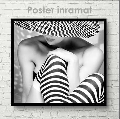 Постер - Черно-белый снимок даме в шляпе, 40 x 40 см, Холст на подрамнике