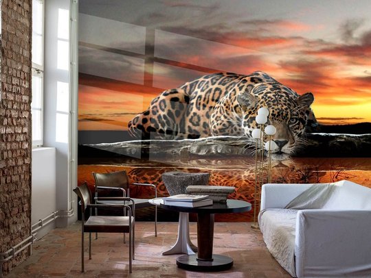Фотообои, Леопард пьет воду на фоне заката