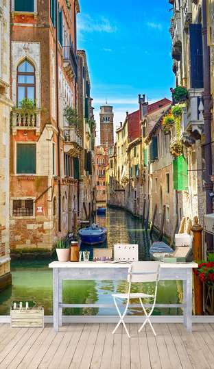 Wall Mural - Beautiful city on the water