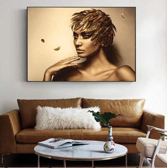Картина в раме, Девушка в золоте, 75 x 50 см